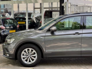 Volkswagen Tiguan Volkswagen Tiguan 1.4 TSI ACT Aut Lane ass Volledig onderhouden Navi Apple CarPlay Stoel vw Nieuwe APK Perfecte conditie - afbeelding nr 38