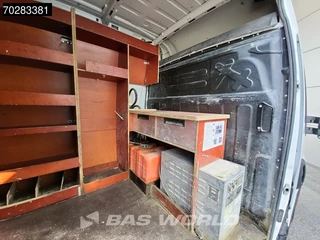 Iveco Daily Iveco Daily 35S14 Automaat L2H2 3,5t Trekhaak Airco Cruise Camera Werkplaatsinrichting Euro6 Tankinstallatie Servicewagen L2 12m3 Airco Trekhaak Cruise control - afbeelding nr 9