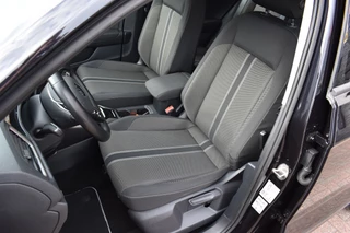Volkswagen T-Roc Volkswagen T-Roc 1.5 TSI Style Business Trekhaak Navi Carplay stoel/stuur verwarming el-achterklep - afbeelding nr 9