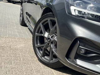 Ford Focus Ford Focus Wagon 2.3 EcoBoost ST-3 | 280PK | Adaptive cruise control | Launch control | Winter Pack | Full LED | Camera - afbeelding nr 3