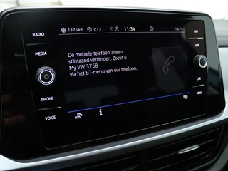Volkswagen T-Roc Volkswagen T-Roc 1.5 TSI Life Bns | Private Lease 639,- p.m. | Navigatie | Camera - afbeelding nr 33