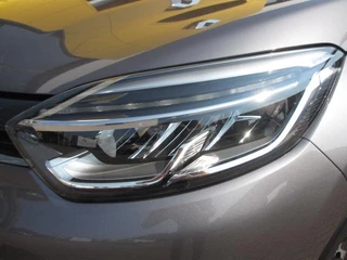 Renault Captur Renault Captur TCe 150PK EDC Intens / Navi / Camera - afbeelding nr 27