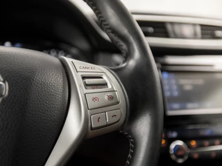 Nissan QASHQAI (NAVIGATIE, CLIMATE, 360 CAMERA, GETINT GLAS, TREKHAAK, SPORTSTOELEN, PARKEERSENSOREN, CRUISE, NIEUWE APK, NIEUWSTAAT) - afbeelding nr 19