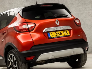 Renault Captur Automaat (NAVIGATIE, CLIMATE, CAMERA, GETINT GLAS, STOELVERWARMING, LEDER, SPORTSTOELEN, PARKEERSENSOREN, CRUISE, NIEUWE APK, NIEUWSTAAT) - afbeelding nr 10