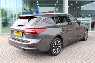 Ford Focus Ford Focus Wagon 1.0 EcoBoost Hybrid Titanium Style | Winter Pack | Camera | Navigatie | Cruise control | Privacy glass | NIEUW MODEL - afbeelding nr 4