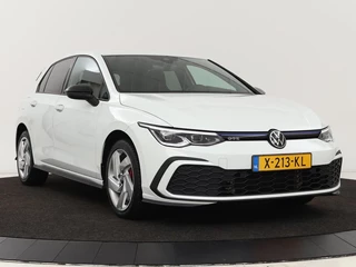 Volkswagen Golf Volkswagen Golf 1.4 eHybrid GTE | Camera | Adaptive cruise |  Carplay | Navigatie | Sportstoelen | Full LED | Sfeerverlichting | PHEV - afbeelding nr 36