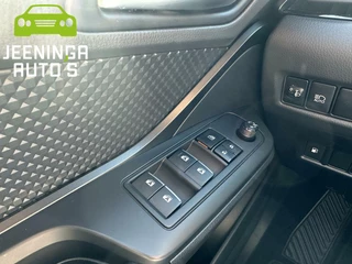 Toyota C-HR Toyota C-HR 1.8 Hybrid Active | Camera | ACC | Navi | Clima - afbeelding nr 6