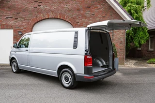 Volkswagen Transporter Volkswagen Transporter 2.0 TDI L2H1 DSG 150 PK - afbeelding nr 26