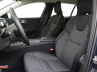 Volvo V60 Volvo V60 B3 Essential Edition | Trekhaak | Dodehoekdetectie | - afbeelding nr 15