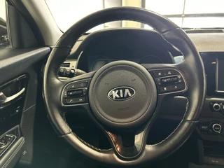 Kia e-Niro | Warmtepomp | Navigatie | Achterbank verwarmd | Parkeersensoren voor en achter |  SoH (batterijcheck) 100 % score! - afbeelding nr 7