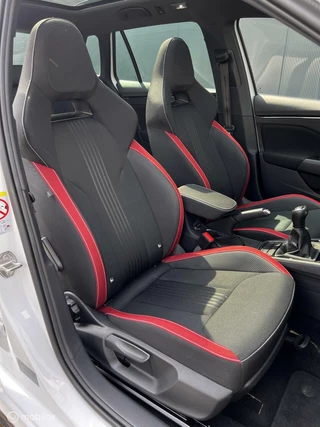 Škoda Kamiq Skoda Kamiq 1.5 TSI ACT Monte Carlo|virtual|ACC|pano|trekhaak - afbeelding nr 42