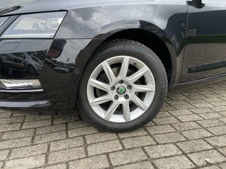 Škoda Octavia Skoda Octavia Combi 1.0 TSI Greentech Ambition Business carplay adaptive cruise - afbeelding nr 14