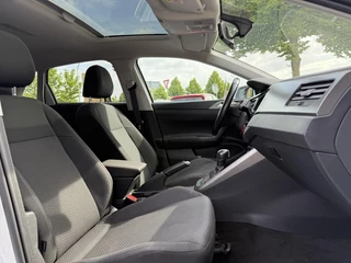 Volkswagen Polo Volkswagen Polo 1.0 TSI Comfortline Business R-Line 2e Eigenaar,Automaat,Navi,Clima,Adapt cruise,Pano,Carplay,PDC V+A,Trekhaak,Elek ramen,Lm velgen,N.A.P,APK tot 02-2026 - afbeelding nr 7
