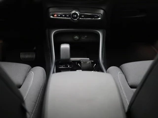 Volvo C40 Volvo C40 Recharge Core 69 kWh | Navigatie | Climate Control | Camera | Apple Carplay/Android Auto - afbeelding nr 10