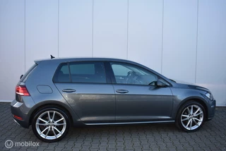 Volkswagen Golf Volkswagen Golf 1.6 TDI Comf.line ACC LED 18