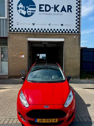 Ford Fiesta Ford Fiesta 1.0 EcoBoost Red Edition 140PK CLIMA 17 INCH PDC NAP APK 6-2026 - afbeelding nr 5