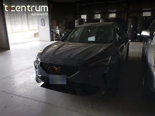 CUPRA Formentor 1.4 e-Hybrid VZ Copper Edition - Groot navigatie - Cruise control