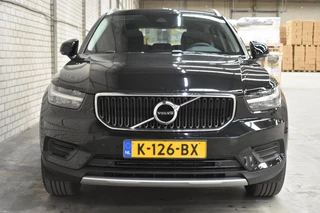 Volvo XC40 Volvo XC40 T3 163pk Aut. Momentum | Climate Pro | Park Assist | Navigation - afbeelding nr 8