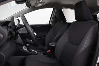 Toyota Yaris Toyota Yaris 1.5 Hybrid Dynamic | Camera | Adaptive cruise |  Carplay | Full LED | Keyless | Navigatie | Climate control | Bluetooth - afbeelding nr 5