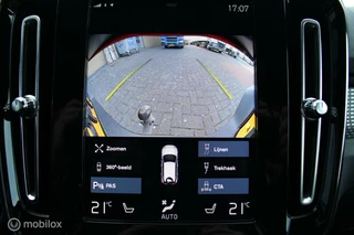 Volvo XC40 Volvo XC40 1.5 T3 R-Design, Pano, Trekhaak, Winterset, Pdc + camera, 360 vieuw, Stoel/stuur verwarming, Keyless, Carplay, Donkerglas, Harman kardon, Clima, Navi, Elektrische achterklep. - afbeelding nr 20