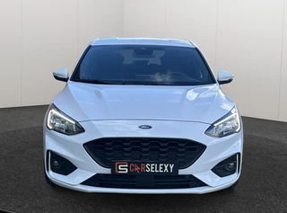 Ford Focus Ford Focus 1.0 EcoBoost Hybride ST Line 125PK 18