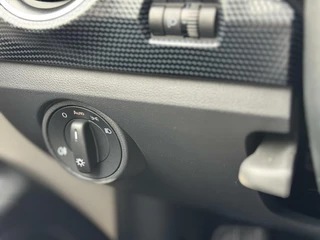 Volkswagen up! Volkswagen Up! 1.0 BMT move up! Airco | Elektrische ramen | DAB radio | LED dagrijverlichting | 15 inch lichtmetalen velgen | NAP - afbeelding nr 9