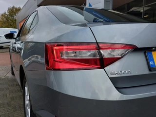 Škoda Superb 1.4 TSI 126pk Active Business | Origineel NL | Navi + Apple Carplay + Android Auto | Clima | Cruise | Pdc | Bluetooth Carkit+Streaming | Licht+Regensensor | Mistlampen | 16''lm | Trekhaak - afbeelding nr 45