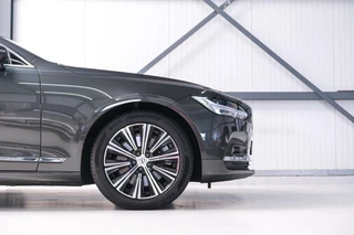 Volvo V90 Volvo V90 2.0 B4 Business Pro | Massage | Trekhaak | Stoelkoeling | Pine grey | NL auto NAP | Camera | Leder | LED | Rijklaar | - afbeelding nr 47