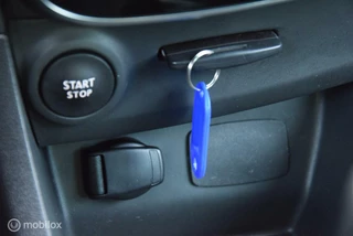 Renault Clio Renault Clio 0.9 TCe Limited climate control PDC navi Apple Carplay - afbeelding nr 24