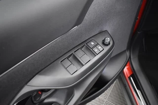 Toyota Yaris Cross Toyota Yaris Cross 1.5 HYBRID 115PK First Edition Automaat - afbeelding nr 31