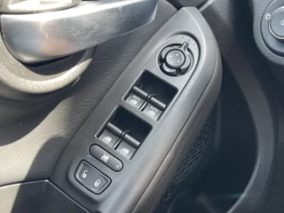 Fiat 500X Fiat 500X 1.0 GSE Lounge | Navi | Camera | CarPlay | DAB+ | Keyless - afbeelding nr 12
