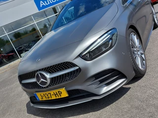 Mercedes-Benz B-Klasse Mercedes-Benz B-Klasse 180 136pk Automaat Launch Edition Premium Plus AMG-Line | Navi | Clima | Cruise | Led Matrix | Keyless Entry | Panorama Schuifdak | Pdc V+A+Assist+Camera | Privacy Glass | 19''lm - afbeelding nr 37