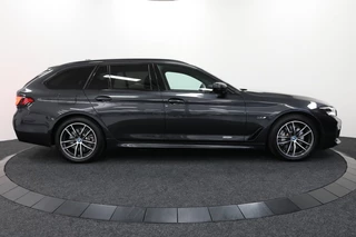 BMW 5 Serie BMW 5 Serie Touring 530 e xDrive M-Sport - afbeelding nr 10