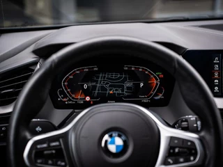 BMW 1 Serie BMW 1-serie 120i|PANO|H&K|M-PAKKET|KUIPSTOELEN|CAMERA|19'' - afbeelding nr 31