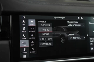 Porsche Cayenne Porsche Cayenne 3.0 E-Hybrid | Sport Chrono | Pano | HUD | Origineel NL Auto! - afbeelding nr 23