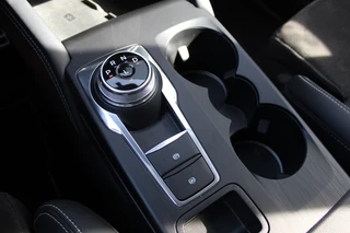 Ford Kuga | BLIS | B&O | Trekhaak | Navigatie | Winterpack - afbeelding nr 17