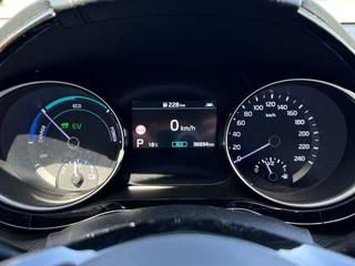 Kia XCeed Kia XCeed 1.6 GDi PHEV DynamicPlusLine | Apple/ android carplay | 18 inch | Adaptieve cruise | Camera | Stoel/ stuur- verwarming - afbeelding nr 10