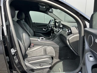 Mercedes-Benz GLC Mercedes-Benz GLC Coupe 250 4M AMG Carplay Leder Navi LED Camera Trekhaak NL-auto - afbeelding nr 3