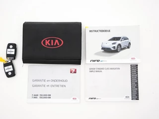 Kia e-Niro (INCL-BTW) Aut. *ADAPT.CRUISE | NAVI-FULLMAP | LEATHER-MICROFIBRE | CCS-FASTLOADER | CAMERA | KEYLESS | LANE-ASSIST | AMBIENT-LIGHT | DIGI-COCKPIT | DAB+ | SHIFT-PADDLES | COMFORT-SEATS | 17' - afbeelding nr 30