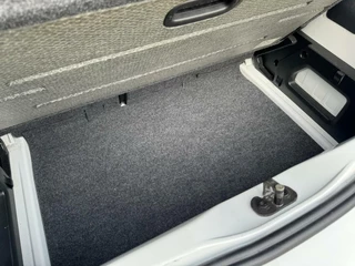 Volkswagen up! Volkswagen Up! 1.0 BMT move up! Camera PDC Stoelverwarming - afbeelding nr 28