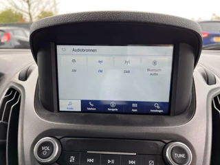 Ford Transit Courier Ford Transit Courier 1.5 TDCI Limited Camera Climate Navi Cruise Stoelverwarming Voorruitverwarming 16