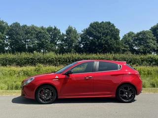 Alfa Romeo Giulietta Alfa Romeo Giulietta QV 1750TBI Rosso Competizione!! - afbeelding nr 27