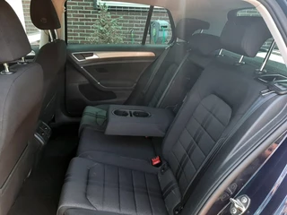 Volkswagen Golf Volkswagen Golf 1.0 TSi 115pk BMT !!44.000km!! Airco Cruise-control Navigatie Bluetooth - afbeelding nr 25
