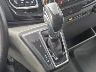 Ford Transit Ford Transit 350 2.0 TDCI L3H2 Limited 185pk Automaat | Xenon | Trekhaak | Navigatie | Camera | Stoelverwarming - afbeelding nr 24