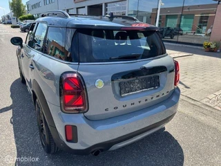 MINI Countryman Countryman 2.0 Cooper PHEV  S E ALL4  NORTHWOOD Automaat  , Panorama - Schuif/Kantel dak , Navigatie , Camera achter , Lederen bekleding  +/- 50 km elektrisch rijden hierna hybride - afbeelding nr 3