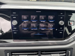 Volkswagen Polo Volkswagen Polo 1.0 TSI Highline Business (3x) R-Line AppleCarPlay/ AndroidAuto/ Adaptieve Cruise Control/ 'Sport Select' onderstel/ 17