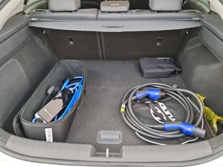 Hyundai IONIQ Hyundai IONIQ Premium EV 38 kWh SOH 100% - afbeelding nr 7