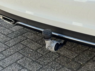 Mercedes-Benz C-Klasse Mercedes-Benz C-klasse 350 e Lease Edition Cruise control Climate control Burmester audio Luchtvering Achteruitrijcamera - afbeelding nr 9