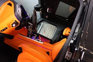 Mercedes-Benz G-Klasse Mercedes-Benz G-klasse 63 Edition 1 BRABUS UITVOERING / Acc / Lane Assist / Dode Hoek / Leder / Open Dak / 360 Camera / 24 Inch - afbeelding nr 8