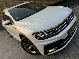 Volkswagen Tiguan Volkswagen Tiguan 1.5 TSI Highline R-line | Panoramadak | Head-up Display | Stoelverwarming | R-stuur | LED adaptief | Grootscherm navigatie | Side assist | Keyless | Achteruitrijcamera | Parkeersensoren voor en achter - afbeelding nr 46